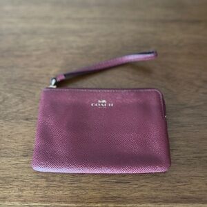 Coach Women's Corner Zip Wristlet